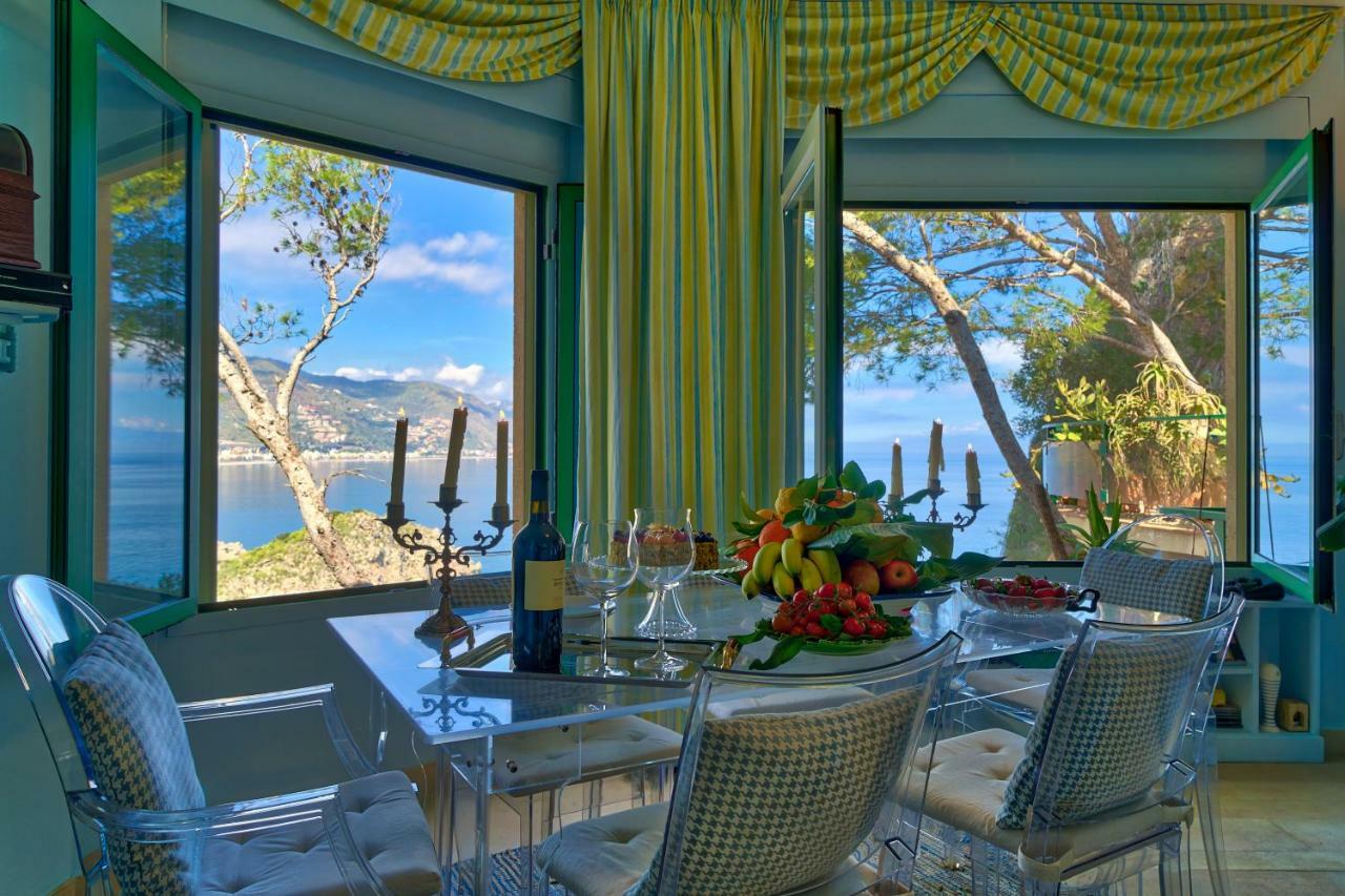 Luxury Apartment And Charm Sea View Isola Bella 陶尔米纳 外观 照片