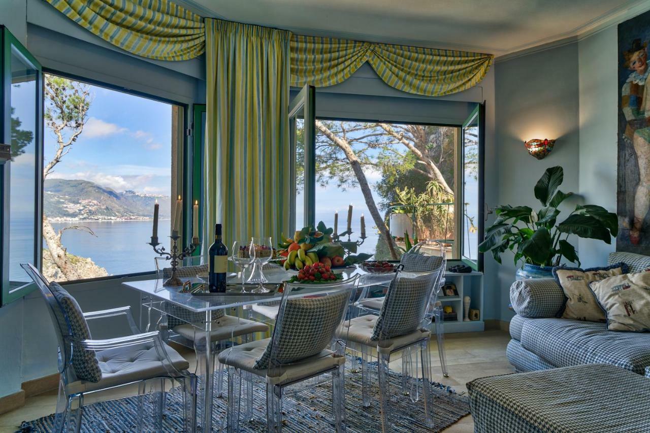 Luxury Apartment And Charm Sea View Isola Bella 陶尔米纳 外观 照片